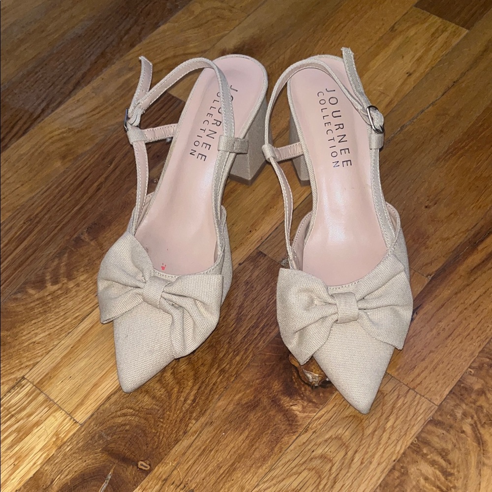 Journee Collection Beige Bow Slingback Heels